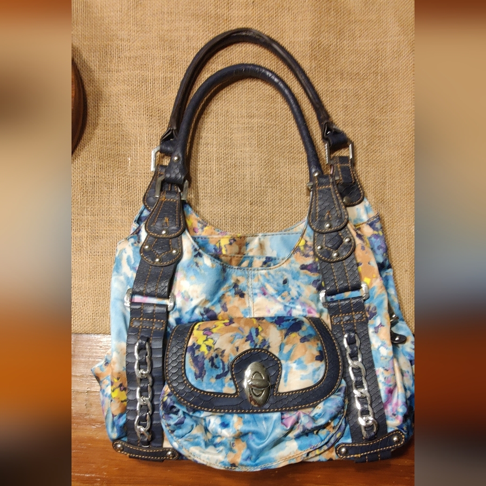 Wilson Leather Handbag